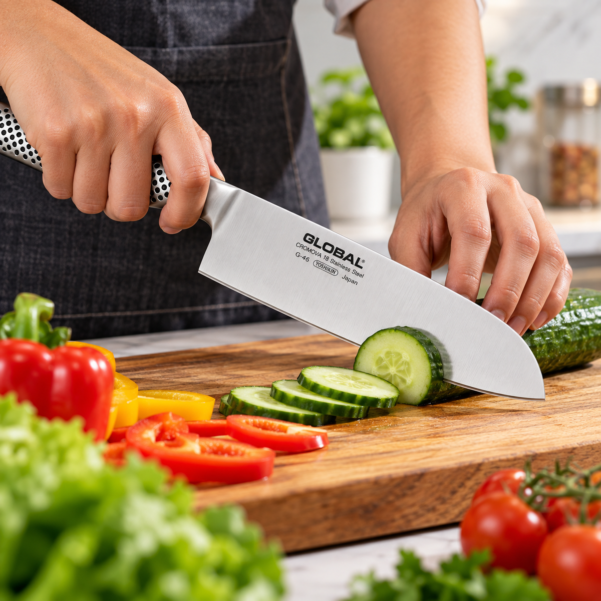 Japanese Style Santoku Chef Knife – Stainless Steel Kitchen Knife for Chopping, Slicing & Dicing
